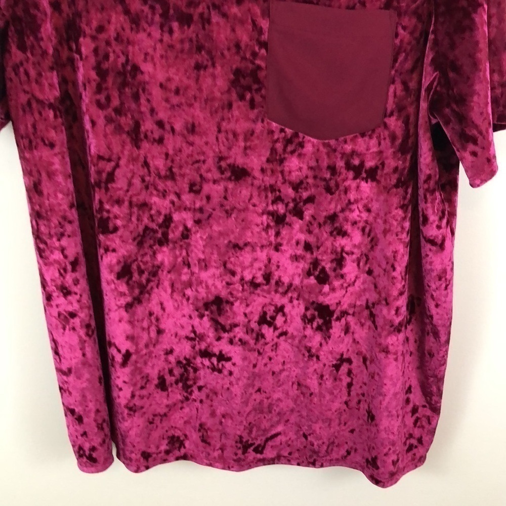 Evri Maroon Crushed Velvet Top Size 1X - Picture 3 of 6
